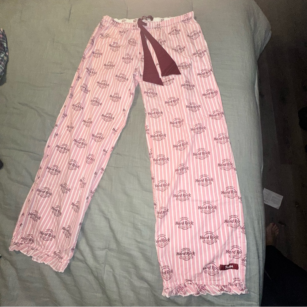Hard Rock Hotel & Casino‎ Seminole Pajama Pants Pink Large